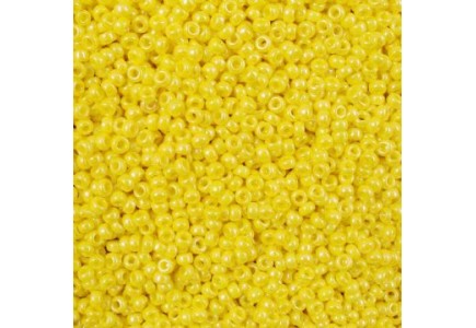 Margele de nisip Miyuki 15/0 0472 Opaque Yellow AB